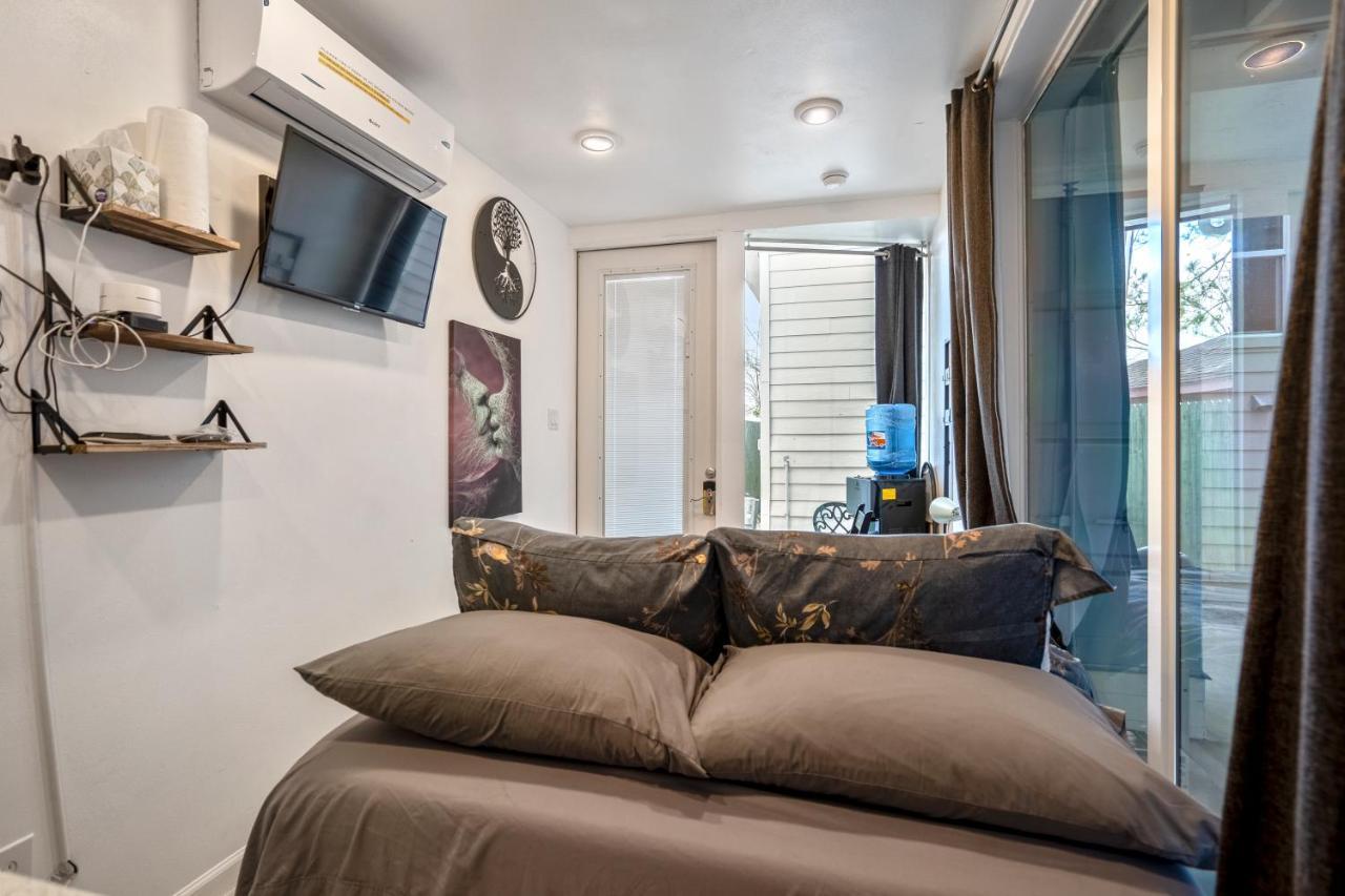 Apartamento East Downtown Mico-Luxe Container Living Pod #8 Houston Exterior foto